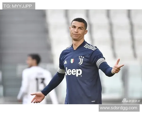 德甲激战尤文图斯与里昂0比0平点球大战引发争议判罚全场沸腾