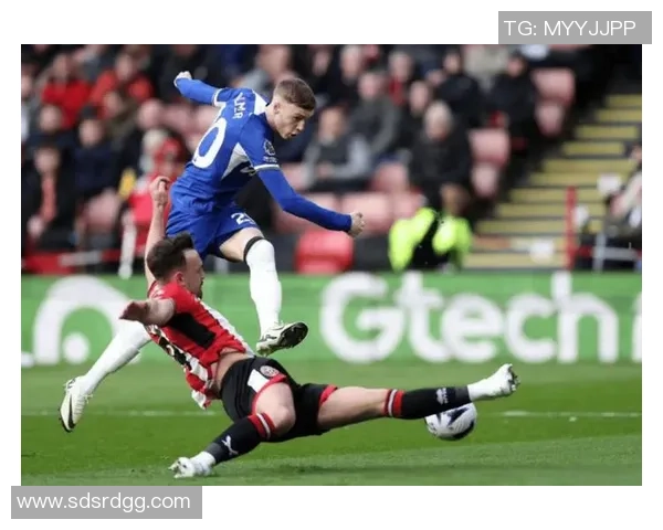 英超大战：巴黎圣日耳曼大胜切尔西引发全场热议与焦点分析