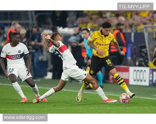 足总杯精彩对决AC米兰大胜巴黎圣日耳曼引发全场热议