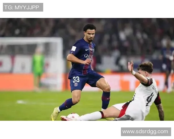 德甲精彩对决马竞与巴黎圣日耳曼战成平局帽子戏法引发全场热潮