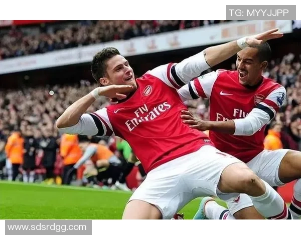 欧冠焦点战波尔图与阿森纳握手言和乌龙球成比赛转折点解析