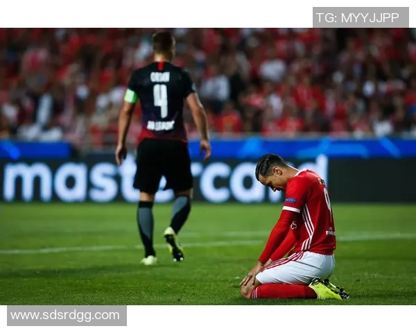 意甲激战莱比锡狂胜本菲卡五球绝杀瞬间点燃全场激情