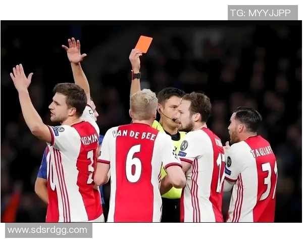 欧冠激战：拜仁狂胜波尔图五球大捷绝杀时刻震撼全场