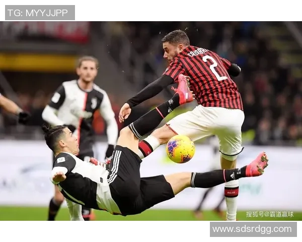 波尔图逆袭AC米兰足总杯冷门红牌事件引发全场热议 波尔图逆袭AC米兰足总杯冷门红牌事件引发全场热议