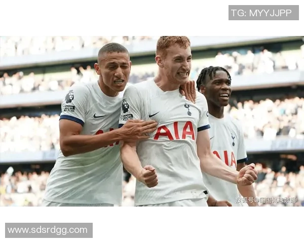 德甲激战热刺逆转阿森纳全场沸腾精彩瞬间回顾与分析 德甲激战热刺逆转阿森纳全场沸腾精彩瞬间回顾与分析