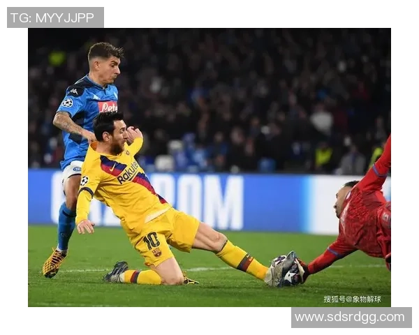 友谊赛精彩对决波尔图与那不勒斯战成平局帽子戏法引发全场欢呼 友谊赛精彩对决波尔图与那不勒斯战成平局帽子戏法引发全场欢呼