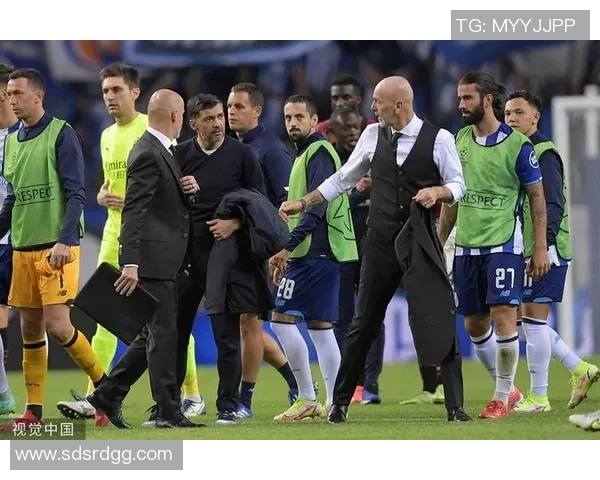 波尔图逆转AC米兰晋级国王杯补时绝杀点燃全场激情 波尔图逆转AC米兰晋级国王杯补时绝杀点燃全场激情