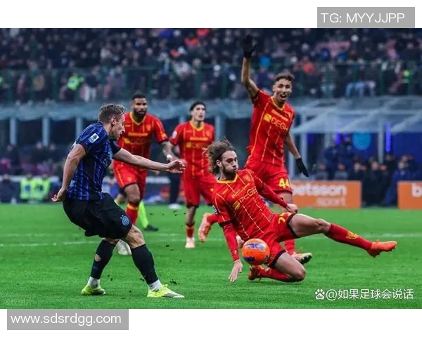 友谊赛精彩对决里昂与那不勒斯战成平局绝杀瞬间震撼全场