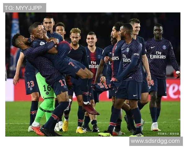 欧联杯惊现冷门马竞战胜巴黎圣日耳曼引发争议判罚全场沸腾