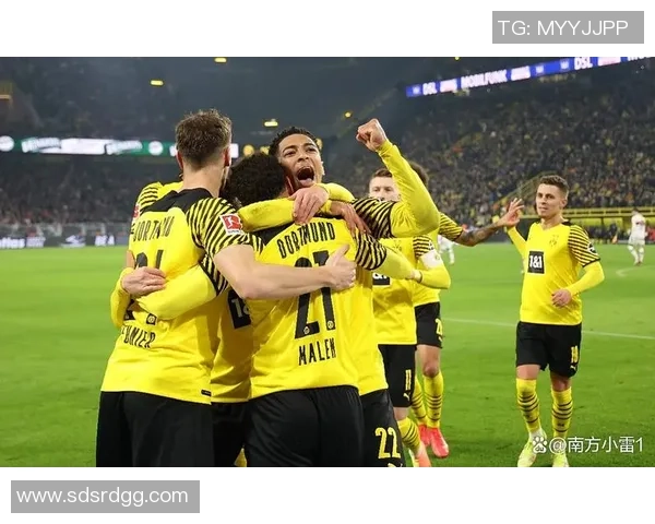 皇马友谊赛大胜多特蒙德四球狂潮引发全场欢呼