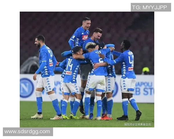 那不勒斯绝杀里昂友谊赛精彩瞬间回顾全场沸腾