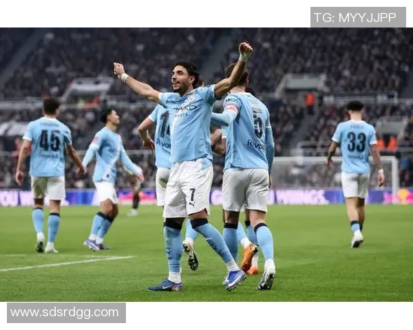 足总杯决赛阿森纳小胜切尔西全场沸腾引发转会热议