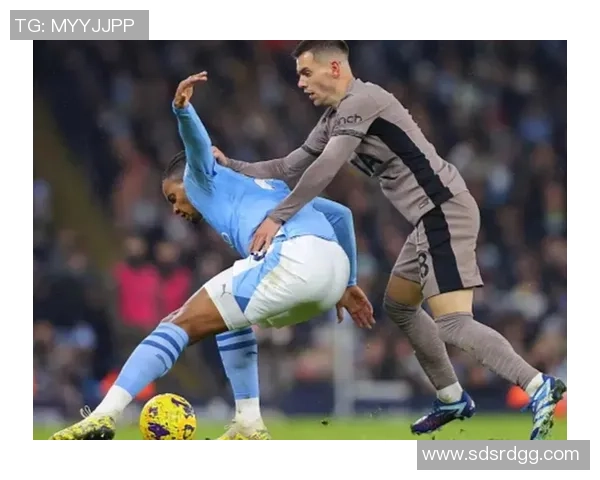 中超激战本菲卡逆袭曼城四球大胜争议判罚引发全场沸腾