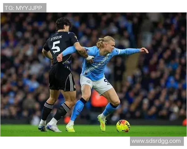 中超精彩对决拜仁逆转曼城乌龙球成比赛转折点引发转会热议