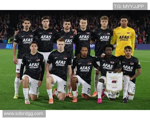 德甲焦点战莱比锡与多特蒙德互交白卷红牌争议引发全场热议