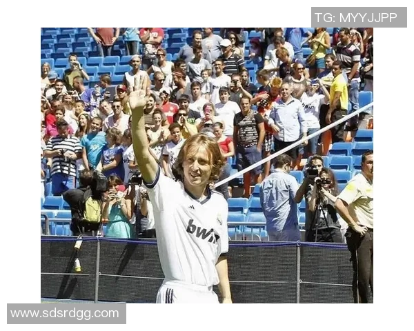 曼城与皇马激战成平局意外瞬间点燃全场激情