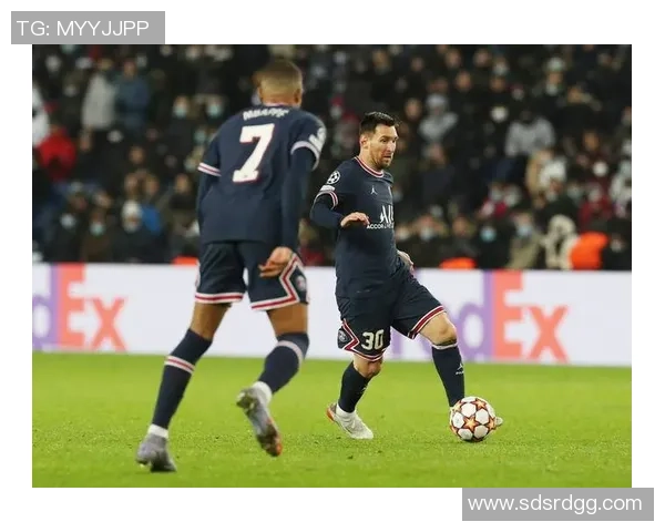 意甲激情对决巴黎圣日耳曼狂胜尤文图斯全场沸腾的绝杀时刻分析