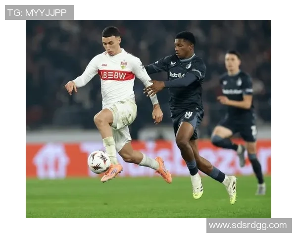 足总杯激战曼城小胜拜仁补时绝杀引发转会传闻热潮